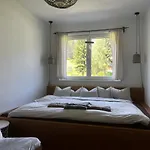 Jara Apartment- Apartment