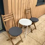 Jara Apartment- *