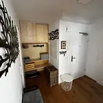 Jara Apartment- Apartment *