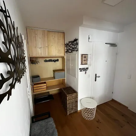 Jara Apartment- شقة *